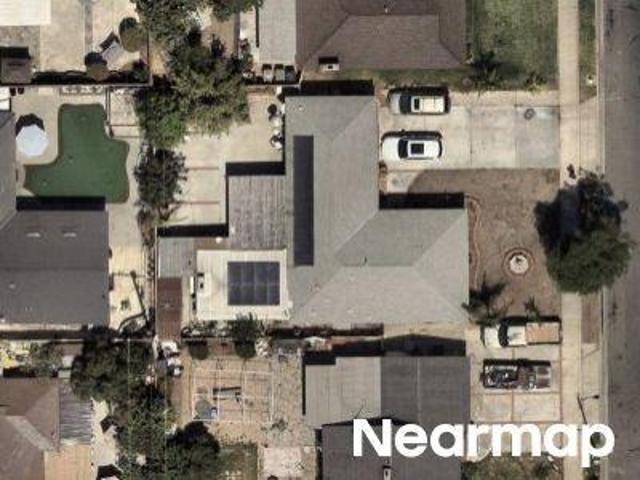 N Mohican Ave