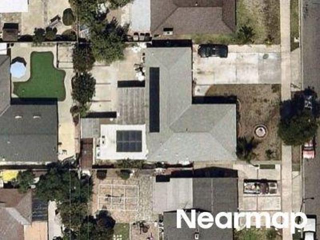 N Mohican Ave