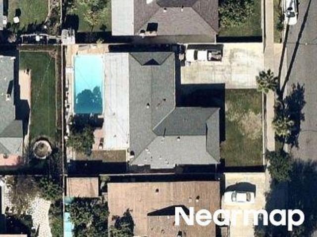 N Mohican Ave