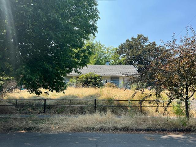 N Montana Ave