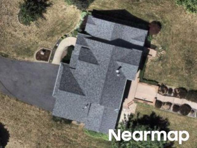 N Moss Ln