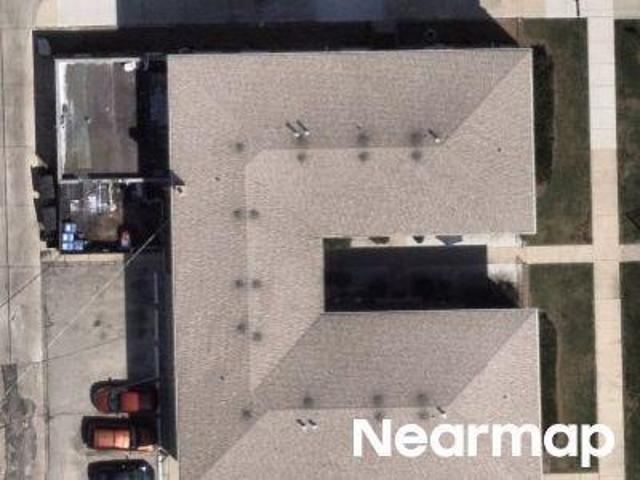 N Neenah Ave