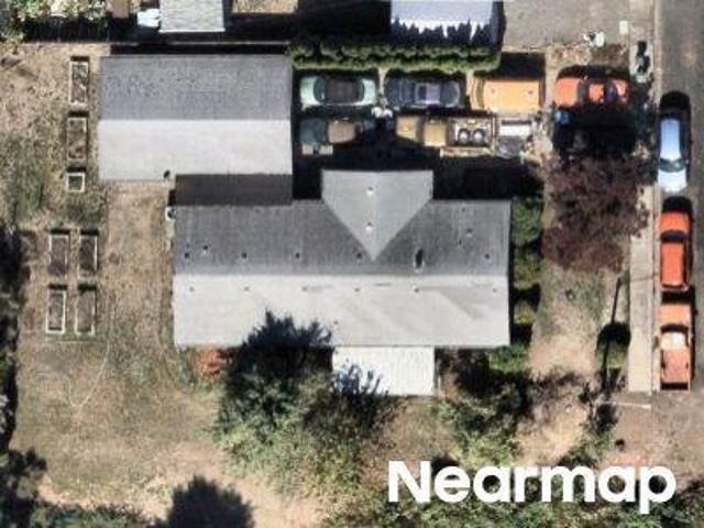 N Noble Ave