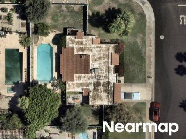 N Nogales Way