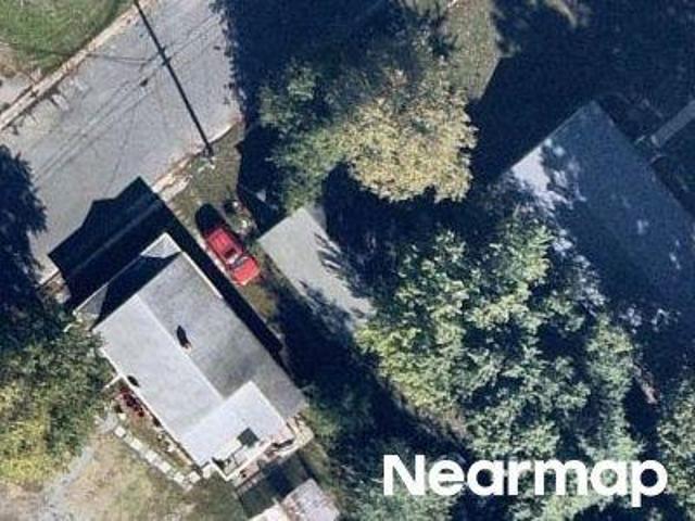 N Norman Ave