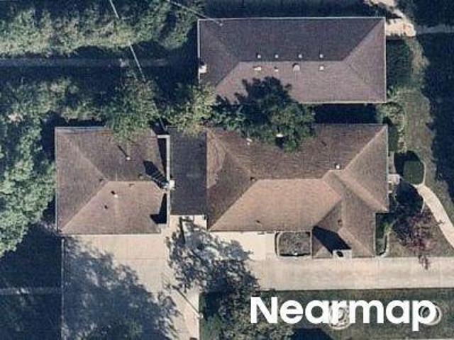 N Nordica Ave
