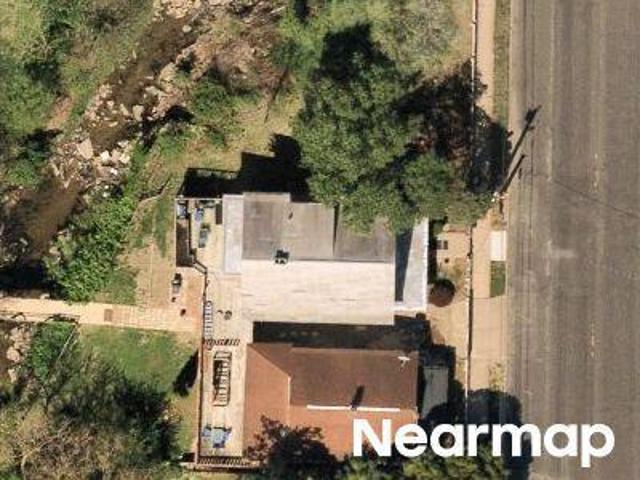 N North St
