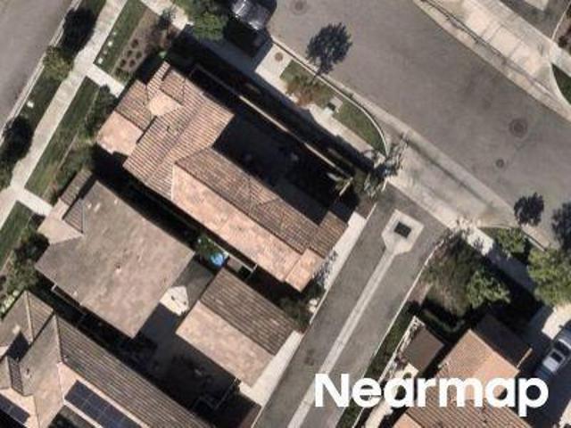 N Oxnard Blvd