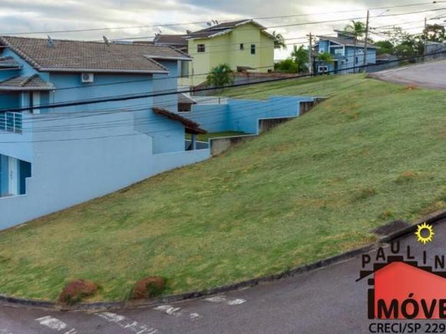 Não perca essa chance! Terreno de esquina à venda no Itatiba Country Club