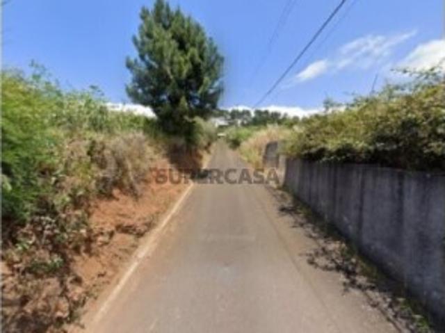 Não urbanizável em Prazeres