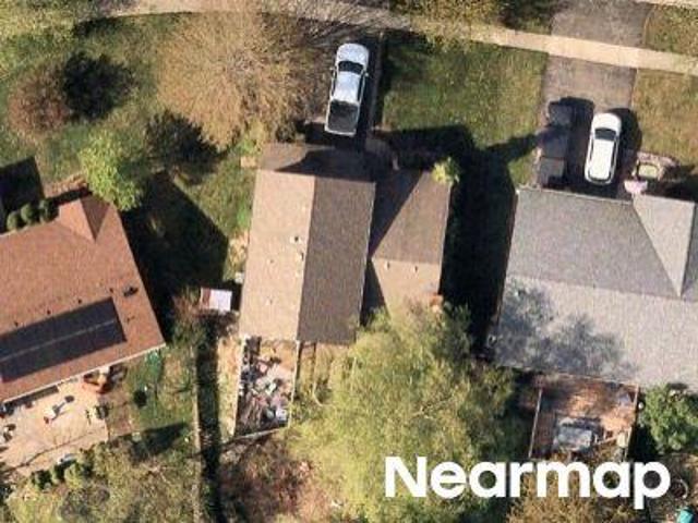 N Oak Creek Dr