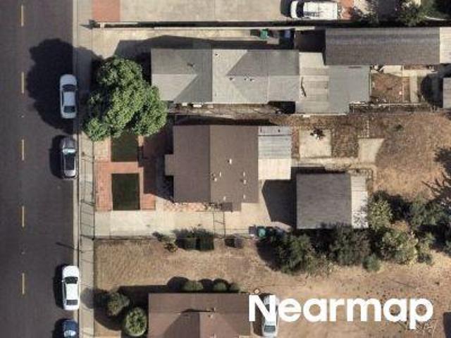 N Orange Ave