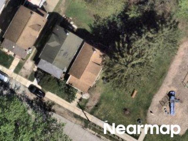 N Adams St
