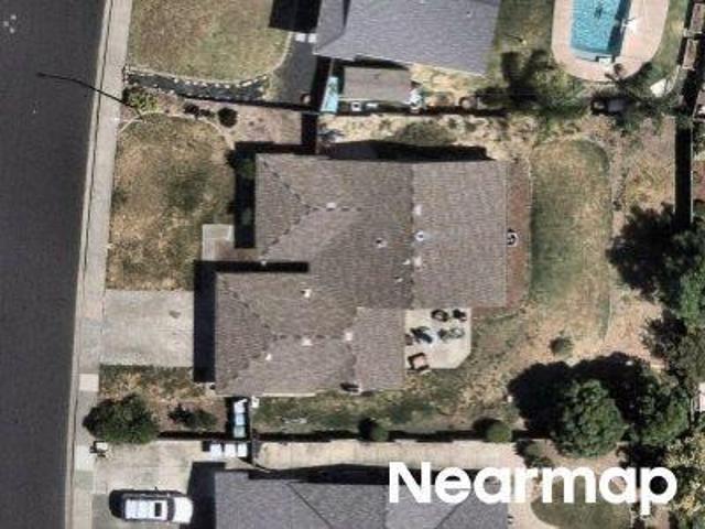 N Alamo Dr