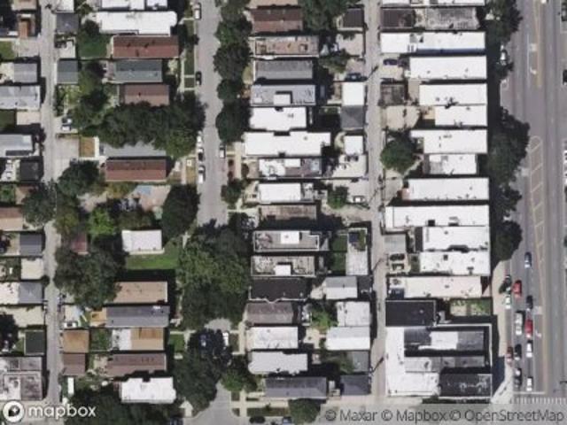 N Artesian Ave