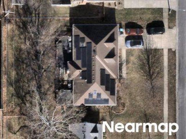 N Bales Ave
