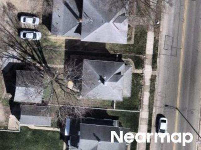 N Belmont Ave