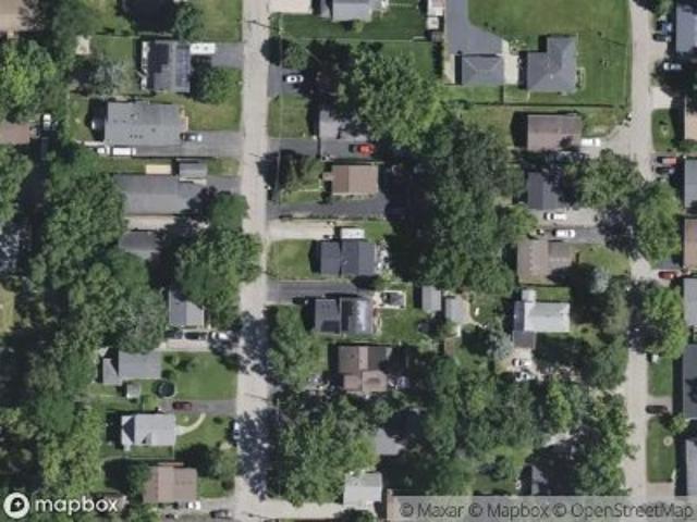 N Benjamin Ave