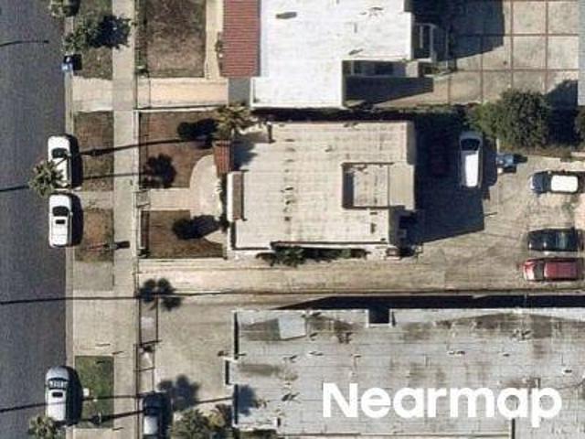 N Berendo St