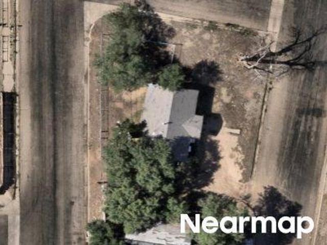 N Bowyer St