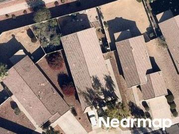 N Briarwood Dr
