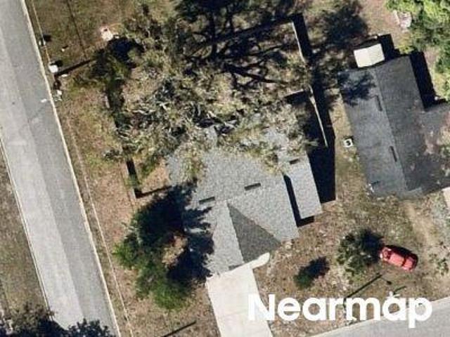 N Cypress Ave