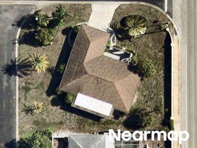 N Cypress Point Dr