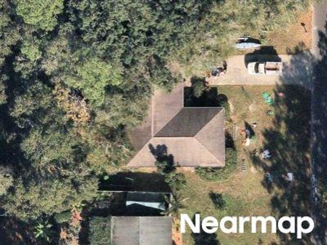 N Carpenter Ave