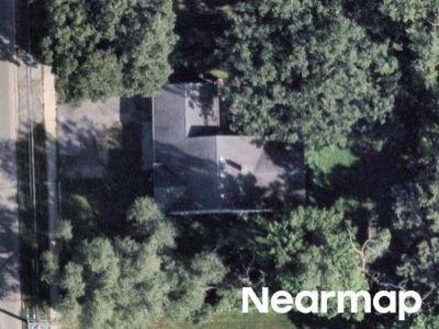 N Cedar Rd