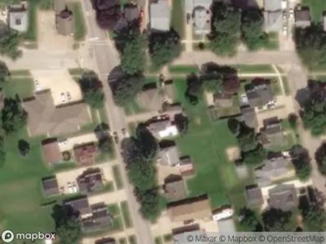 N Cedar St