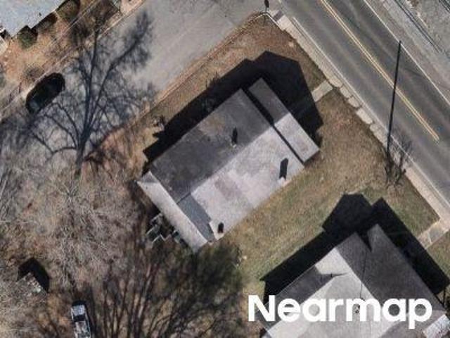 N Charlotte Ave