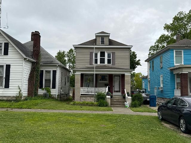 N Cherry St