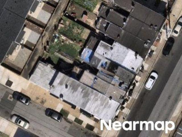 N Church St