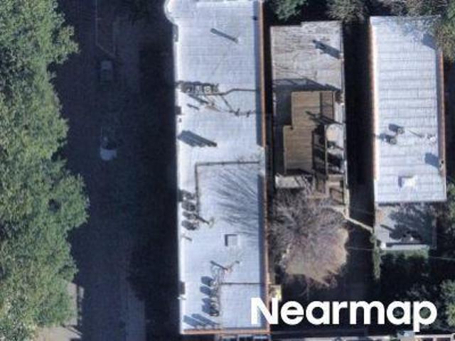 N Clifton Ave
