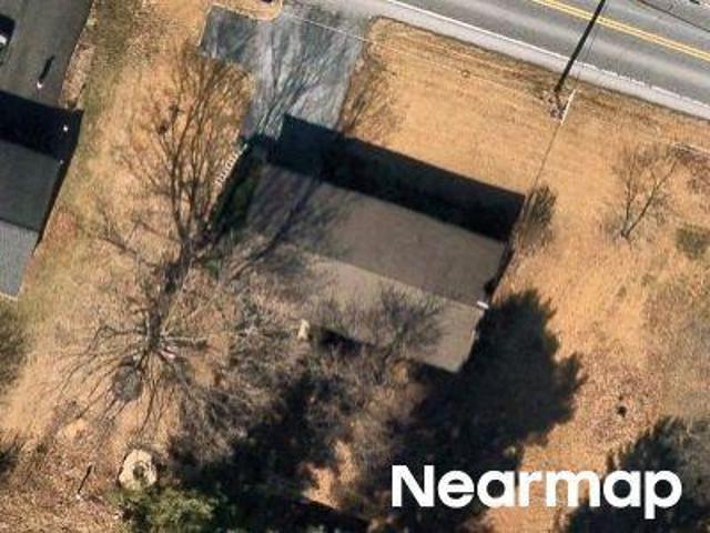 N Colebrook Rd