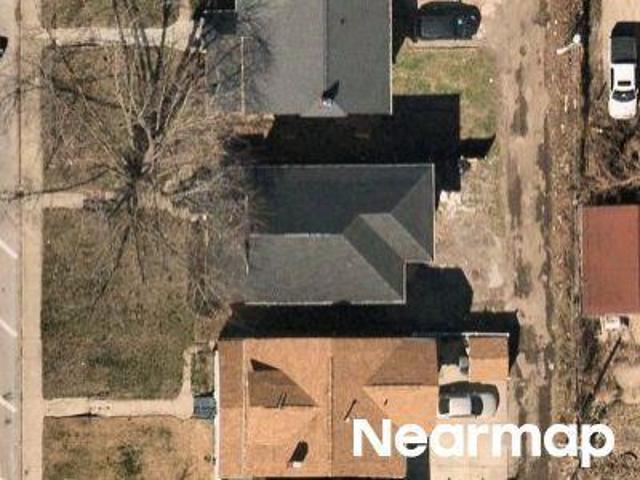 N College Ave