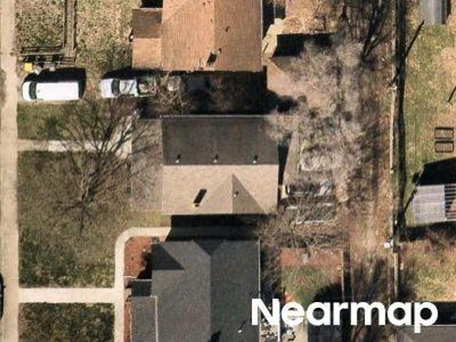 N College Ave