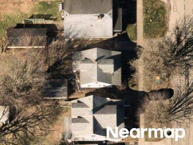 N College St