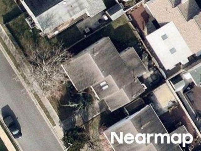 N Cornwall Ave