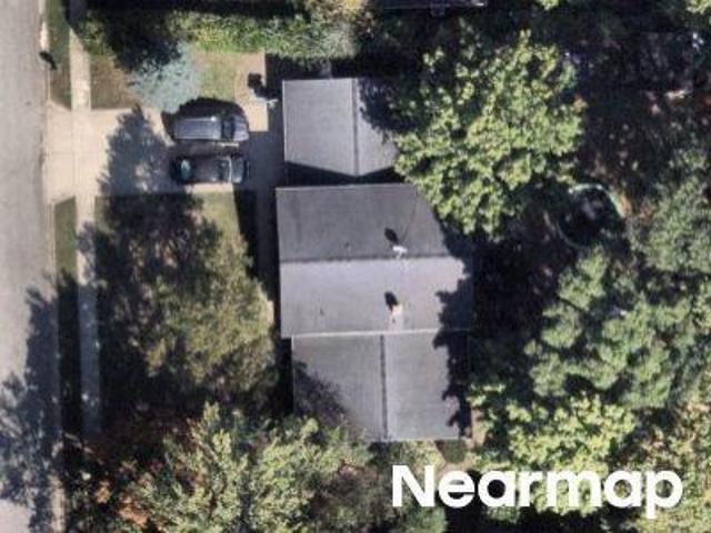 N Dumont Dr