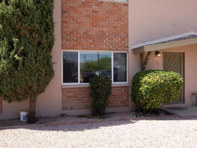N Desert Ave Unit C