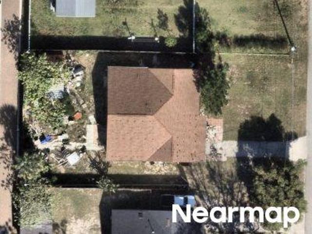N Disston Ave