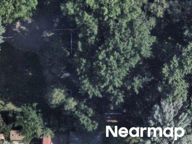 N Dryden Ave