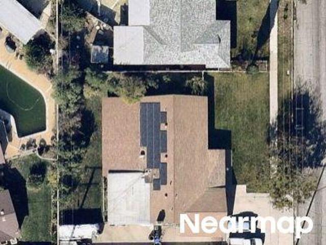 N Eucalyptus Ave