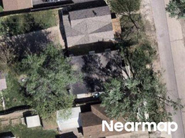 N Eureka Ave