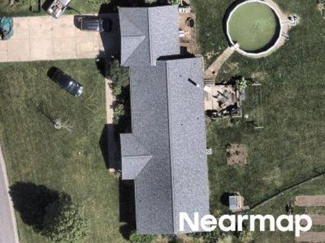 N Eagle Ridge Dr
