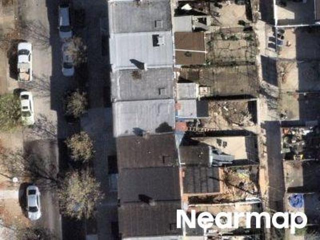 N East Ave