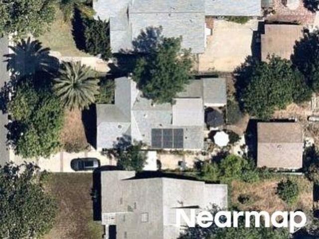 N El Molino Ave