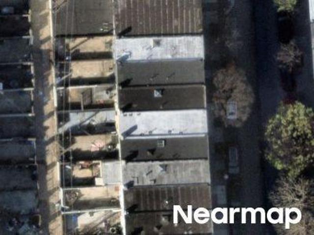 N Ellwood Ave
