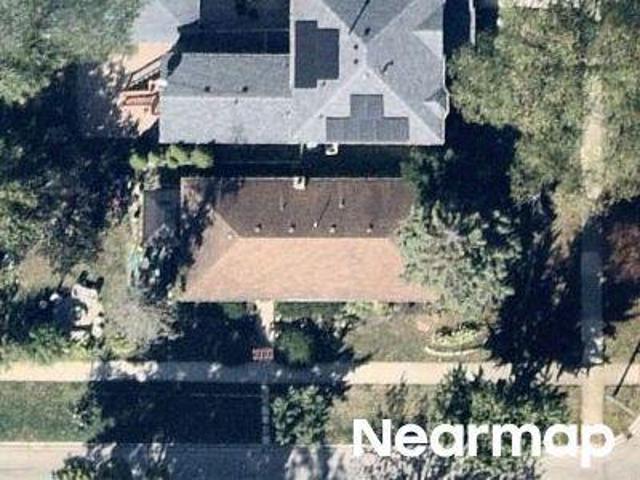 N Emerson St